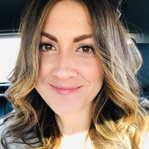 Meet your Posher, Allyson